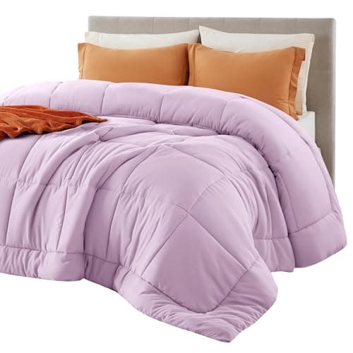 Bedsure Comforter Duvet Insert - Quilted Comforters Queen Size, All Season Duvet, GentleSoft Down Alternative Bedding, with 8 Tabs, Gifts for Women/Men, Light Purple, Queen 88 x 88 Inches